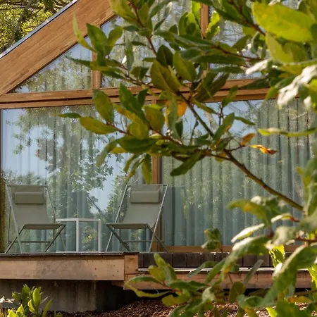 Parque de Campismo De Xarás, Néboda Marín